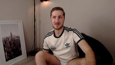 Artur Swan online show from December 2025 07:58:02 AM