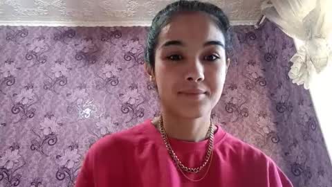 Snapshot of arvillahamner chatting on December 2025 03:33:01 AM Amina online show from December 2025 03:33:01 AM