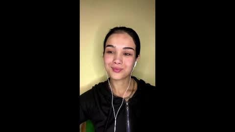 Snapshot of arvillahamner chatting on January 2026 06:54:01 PM Amina online show from January 2026 06:54:01 PM