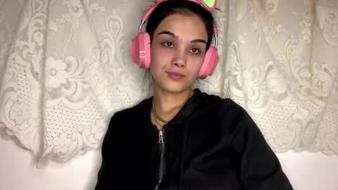 Snapshot of arvillahamner chatting on January 2026 07:26:02 PM Amina online show from January 2026 07:26:02 PM