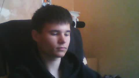 Snapshot of arvyn_ chatting on May 2026 07:39:01 AM Denis online show from May 2026 07:39:01 AM