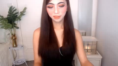 Ariella online show from April 2026 10:15:01 PM