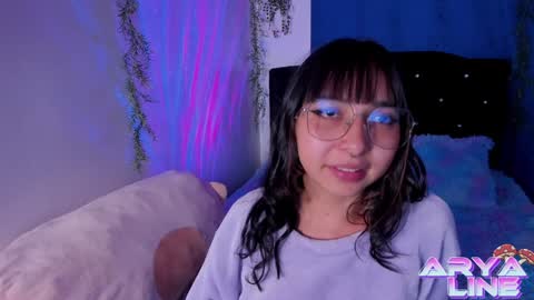 Snapshot of arya_line chatting on January 2025 07:59:02 AM Arys online show from January 2025 07:59:02 AM