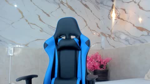 Snapshot of arya_nahalii chatting on November 2025 05:02:02 PM Ana online show from November 2025 05:02:02 PM