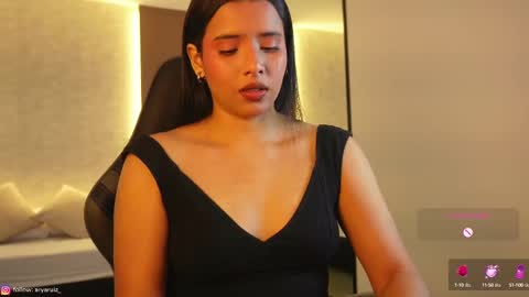 Arya online show from September 2025 12:32:01 PM