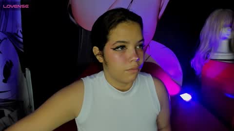 Snapshot of arybutty chatting on February 2025 12:16:01 PM Ary online show from February 2025 12:16:01 PM