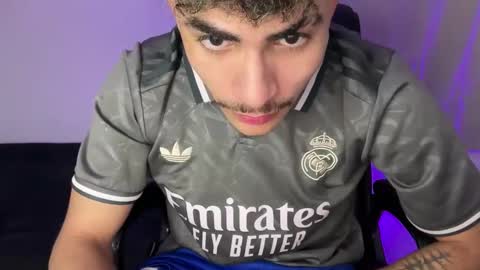 arzu_08 online show from February 2026 03:18:01 PM