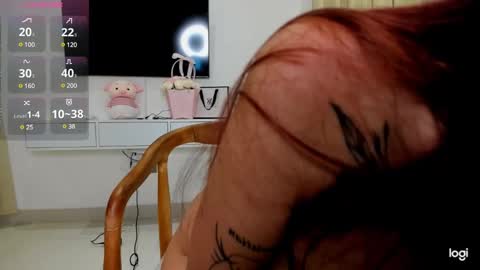 Eva online show from December 2024 08:15:01 PM