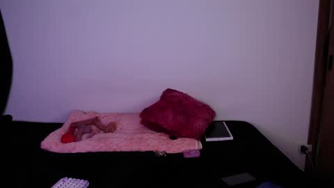 Asami  online show from April 2026 09:45:02 PM