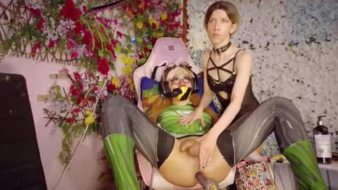 Asami online show from November 2025 11:36:02 PM