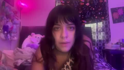 Snapshot of ascendingaura222 chatting on February 2026 10:24:01 PM ascendingaura222 online show from February 2026 10:24:01 PM