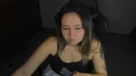 Snapshot of ash_smith1 chatting on July 2026 04:37:01 AM ash_smith1 online show from July 2026 04:37:01 AM