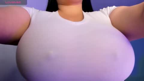 ashanty_vera01 online show from November 2025 04:22:01 AM