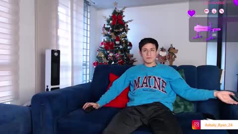 Ashley And Ryan  online show from November 2025 09:58:01 PM