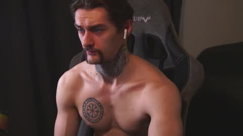 Jerk Machine online show from May 2026 10:11:02 AM