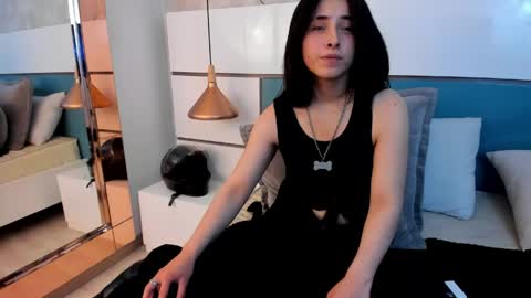 Ashkoreh online show from May 2026 11:11:01 PM