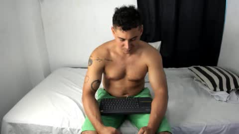 ashlan_king online show from October 2025 07:14:02 PM