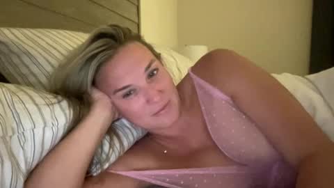 ashlarising online show from November 2025 01:41:01 AM