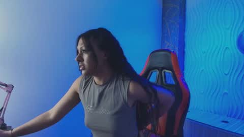 ashley17_ online show from December 2025 03:34:01 AM