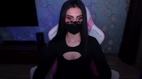   Yasmina   online show from May 2026 05:24:01 AM