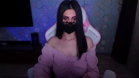   Yasmina   online show from May 2026 04:20:02 AM