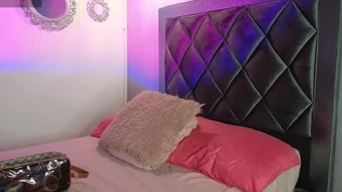 Snapshot of ashley__williamss chatting on February 2026 04:27:02 PM Ashley online show from February 2026 04:27:02 PM