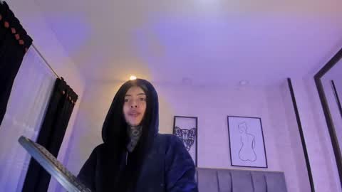 ashley_blum_ online show from May 2026 11:18:01 AM