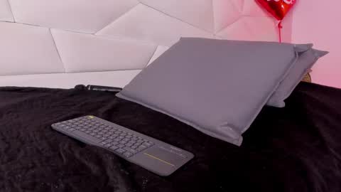 Snapshot of ashley_miller26 chatting on February 2025 05:46:02 PM ashley_miller26 online show from February 2025 05:46:02 PM