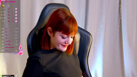 Ashley online show from October 2025 01:31:02 AM