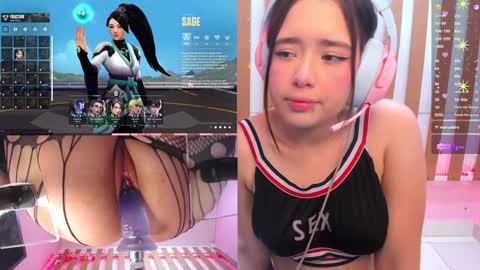 Ashley online show from February 2025 09:50:02 PM