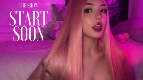 Ashlee Boox   online show from May 2026 03:19:02 PM