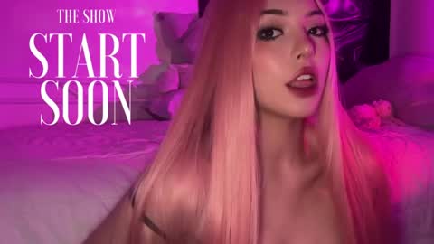 Ashlee Boox   online show from May 2026 04:24:02 PM