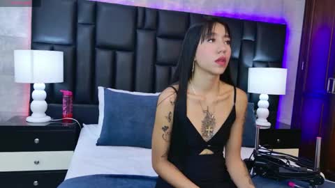 AshleyRoberh online show from May 2026 07:52:01 PM
