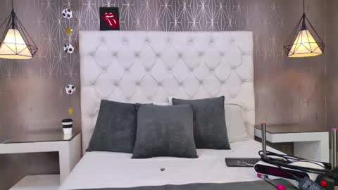 AshleyRoberh online show from July 2026 03:33:01 AM