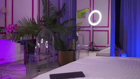 Ashley online show from December 2024 06:57:02 PM