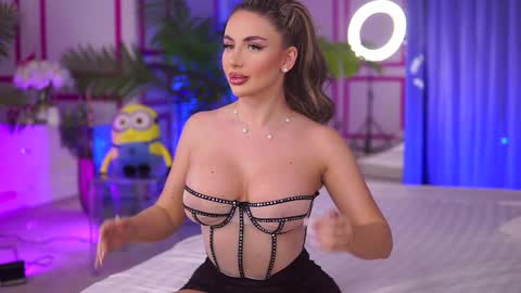 Ashley online show from January 2025 06:20:01 PM