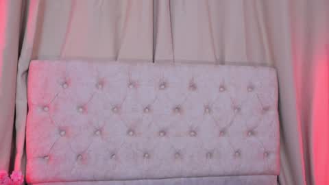 Ashley Lauren online show from December 2024 07:08:01 AM