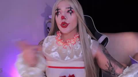 Ashley Lauren online show from October 2025 03:40:01 AM