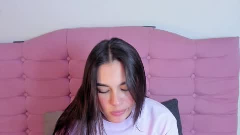 Snapshot of ashleyy_ls chatting on November 2025 02:00:01 AM kylie online show from November 2025 02:00:01 AM