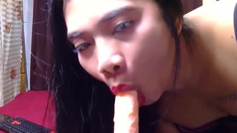 Snapshot of ashly_asian chatting on November 2025 06:52:02 PM Im ashly online show from November 2025 06:52:02 PM