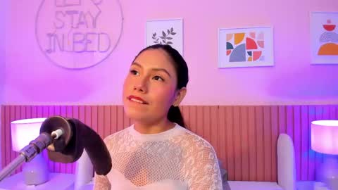 Ashlye online show from April 2026 09:34:01 PM