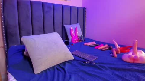 ashlye_miller_ online show from February 2025 06:33:01 AM