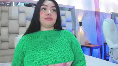 Snapshot of ashlyn_parker chatting on February 2025 11:45:01 PM ashlyn online show from February 2025 11:45:01 PM