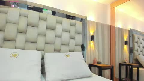 Snapshot of ashlyn_parker chatting on March 2025 07:37:01 PM ashlyn online show from March 2025 07:37:01 PM