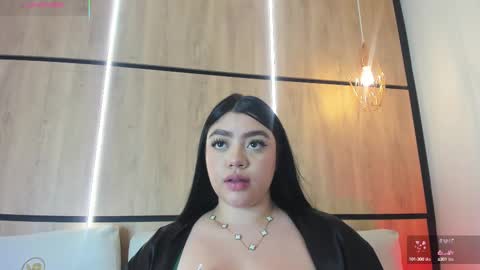 Snapshot of ashlyn_parker chatting on October 2025 08:27:02 PM ashlyn online show from October 2025 08:27:02 PM