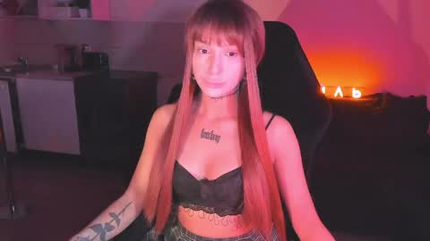 Mila online show from May 2026 02:31:01 AM