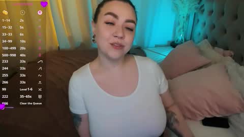 Snapshot of ashton_heidi chatting on March 2026 12:14:02 AM Your girlfriend online show from March 2026 12:14:02 AM