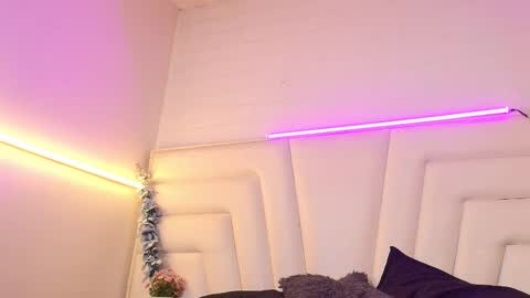 Ashton Myers online show from October 2025 09:11:01 PM