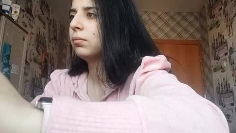 Snapshot of ashtonvisnosky chatting on December 2025 12:16:02 AM Lina online show from December 2025 12:16:02 AM