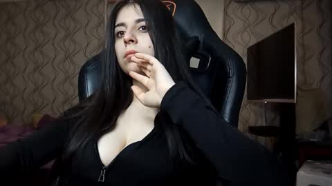 Snapshot of ashtonvisnosky chatting on February 2026 12:26:02 AM Lina online show from February 2026 12:26:02 AM